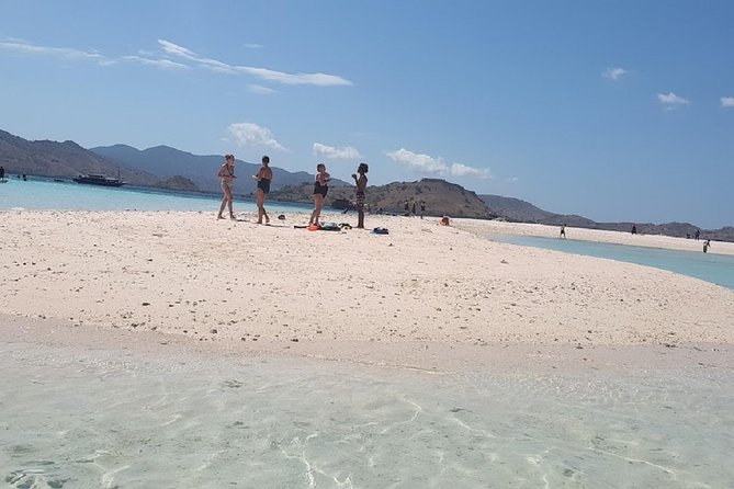 1- day Komodo island Tour hopping around by Speed Boat - Why the speedboat route works so well