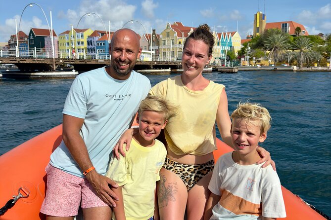 2 Hour Adventurous Powerboat Sightseeing & Snorkel Private Tour - Oceanfront homes, Spanish Water, and the Curaçao coast