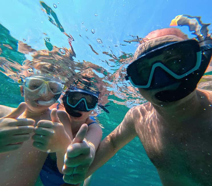3 Islands Speedboat Tour: Golden Horn, Blue Lagoon & Jelsa - Jelsa adds a proper town stop on Hvar