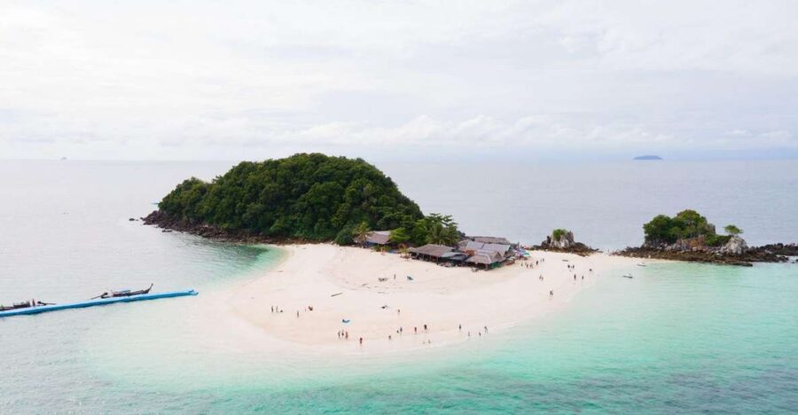 3 Khai Trip Khai Nok , Khai Nai , Khai Nui By speedboat - Three Khai Islands in one fast boat outing