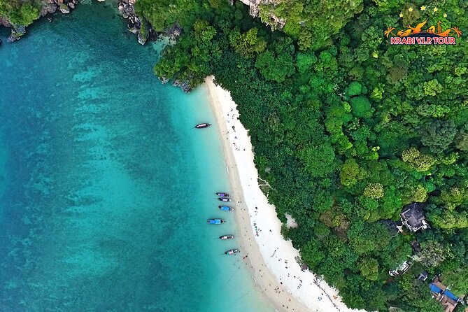 4 Islands + Koh Hong Private Tour by Speedboat, 2 Tours in 1 Day - Railay and Phranang Beach add a different setting