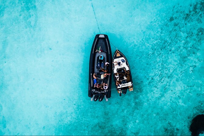 7-Hour Private Speedboat Tour in Antiparos - Why a private boat works so well around Antiparos