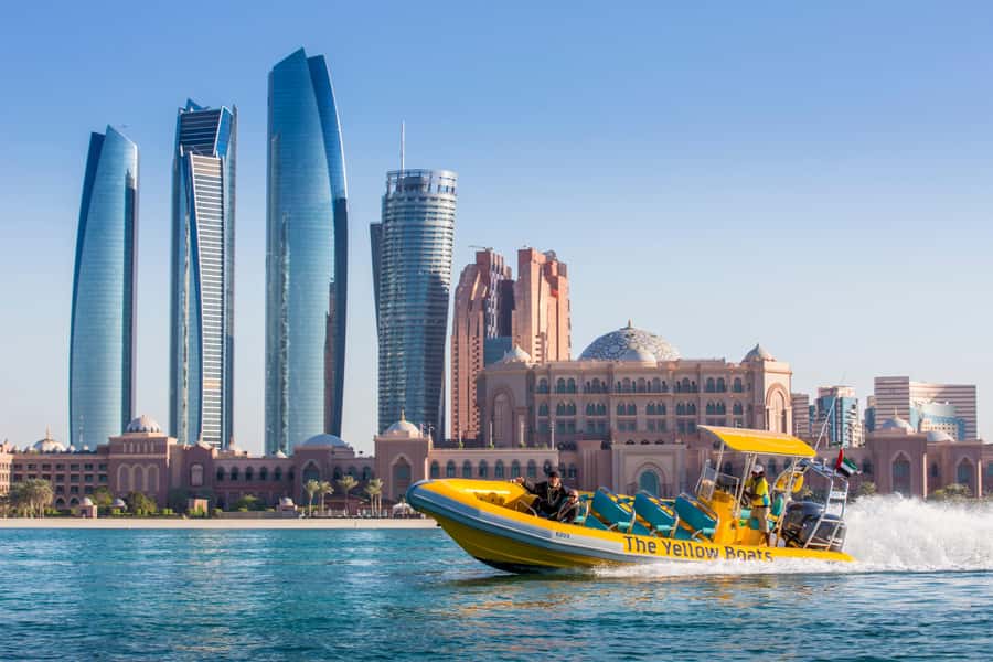 Abu Dhabi: Guided Speedboat Sightseeing Tour - How much speed should you expect?