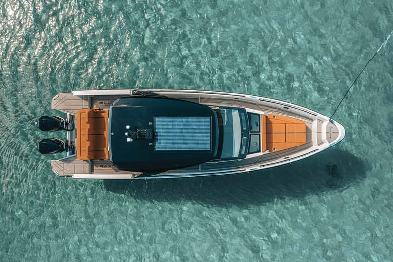 Adamantas: Speedboat Day Trip with Snorkel, Meals & Open Bar - Why seeing Milos by private speedboat matters