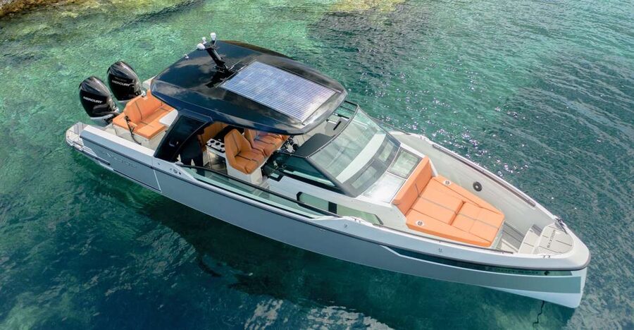 Adamantas: Speedboat Day Trip with Snorkel, Meals & Open Bar - Weather, timing, and what to bring