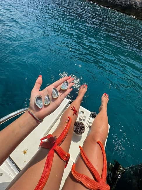 Adriatic Adventure: Blue Cave & 6 Islands Speedboat Escape - Timing, weather, and the day’s rhythm