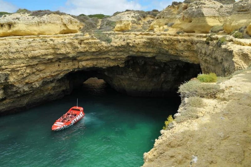 Albufeira: High-Adrenaline Jet Boat Ride - Who should book the Albufeira jet boat ride?