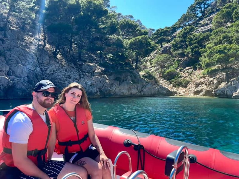 Alcudia: Sightseeing, Sea Caves & Snorkel Speedboat Tour - Ses Caletes and the longer swim