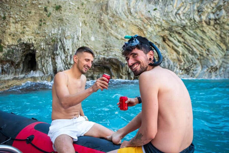 Alcudia: Sightseeing, Sea Caves & Snorkel Speedboat Tour - Who should book this speedboat tour?