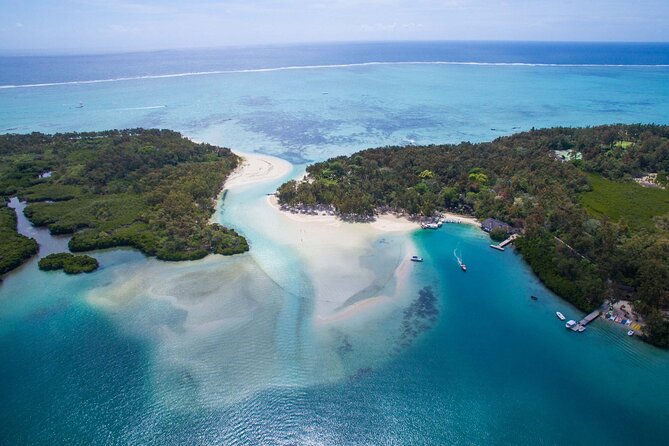All inclusive SPEEDBOAT FULL DAY to ILE AUX CERF & GRSE WATERFALL - BBQ lunch, potatoes, dessert, and drinks