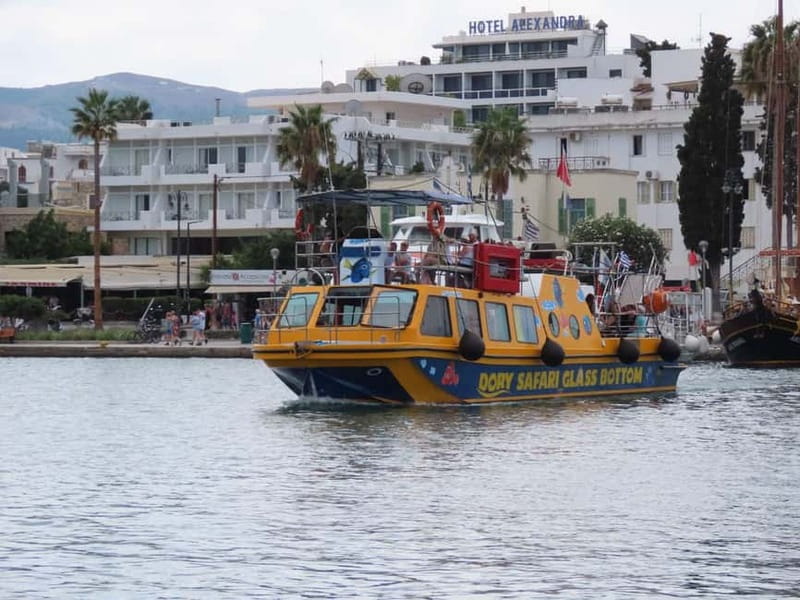 An Aegean Sea Adventure on Glass-Bottom Speedboat Dory! - Choosing between the two decks