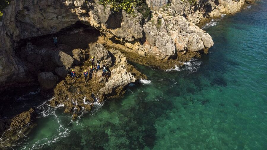 Arrábida: Setubal, Sesimbra Coasteering & Speedboat Tour - Starting at Creiro Beach near Anicha Bar