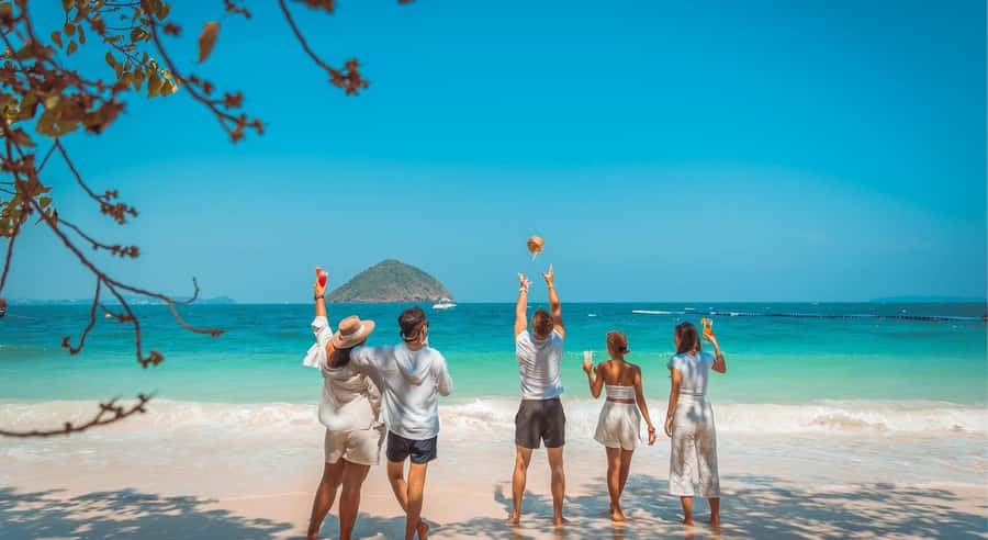 Banana Beach at Koh Hey: Phuket’s Speedboat Paradise - Choosing between snorkeling, kayaking, and parasailing