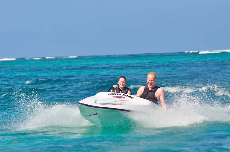 Bávaro: Speed Boat and Snorkeling Trip - A fast start from Cabeza de Toro beach