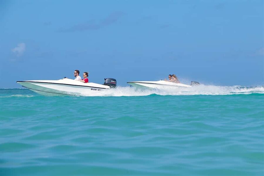 Bávaro: Speed Boat and Snorkeling Trip - What the speedboat ride is really like