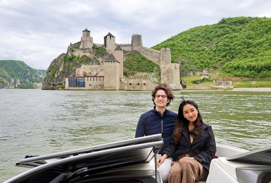 Belgrade: Golubac Fortress with Iron Gate Speed Boat Ride - Lunch beside the Danube