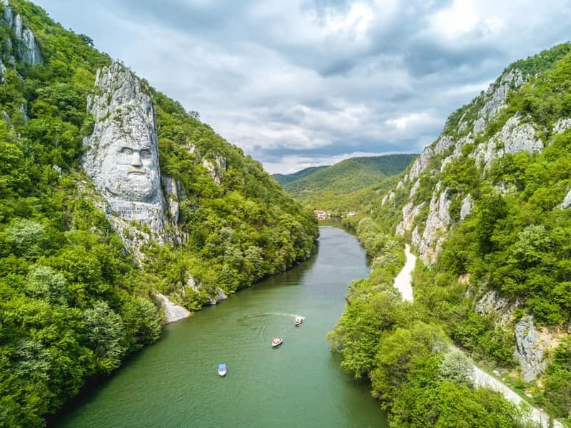 Belgrade: Iron Gate Park, Speedboat Ride, and 2 Viewpoints - Key points to know before booking
