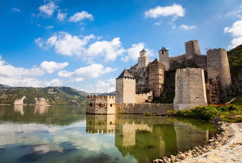 Belgrade: Iron Gate Park, Speedboat Ride, and 2 Viewpoints - Golubac Fortress at the Danube entrance