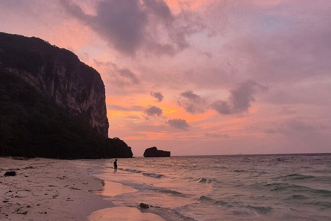 Best of Krabi 7 Islands Sunset Tour Speedboat/Long Tail Boat - Why the glowing water is worth staying late