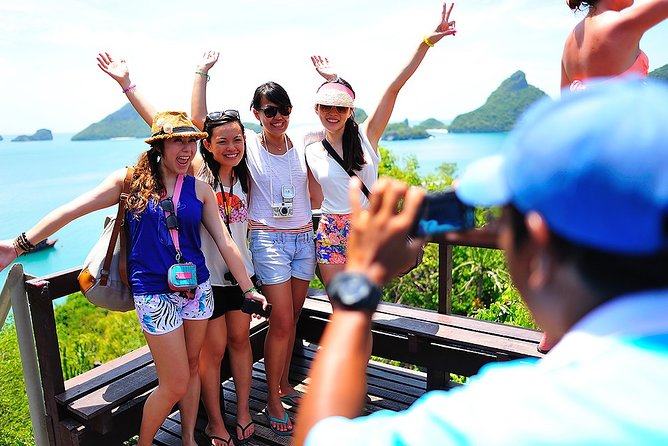 Beyond Angthong 42 Islands Premium Service Trip By Speedboat From Koh Samui - The climb to Talay Nai’s viewpoint