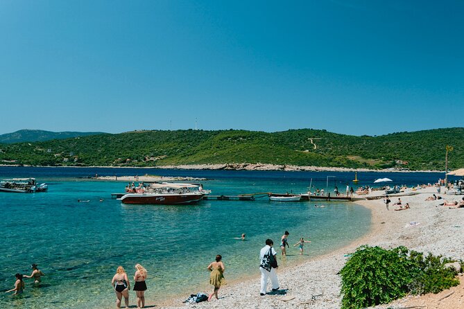 Blue Cave & 6 Islands Speedboat Tour From Split or Podstrana - A glimpse of the Blue Lagoon and the Pakleni Islands