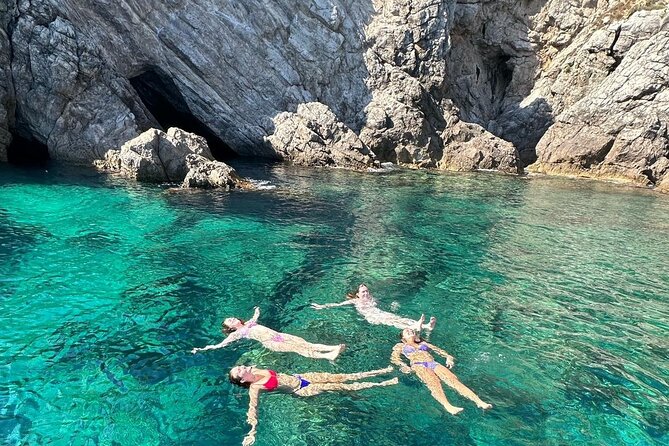 BLUE CAVE&GREEN CAVES /ŠUNJ beach Speedboat tour- WITH DRINKS - Why the caves are the heart of this Dubrovnik boat trip