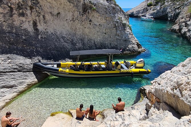 Blue cave & Hvar, 5 islands speed boat tour with unique boats from Split - Hvar gives you two and a half hours to choose your own pace