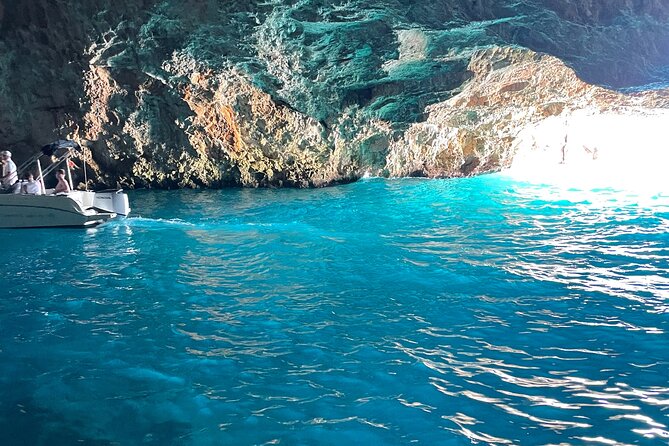 Blue Cave, Lady of the Rocks and Kotor Bay SpeedBoat Tour 3H - The speedboat ride needs honest preparation
