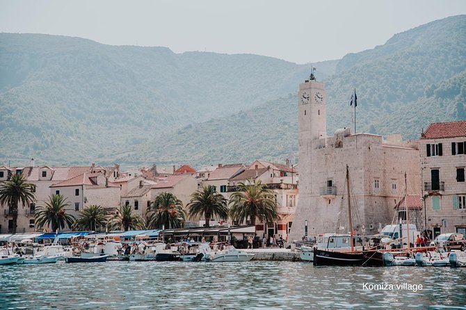 Blue cave, Mamma Mia and Hvar, 5 islands speedboat tour - Stiniva Cove and the short swim
