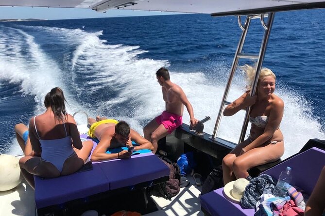 Blue cave tour with speed boat from town Hvar - Why this Hvar boat trip covers so much ground