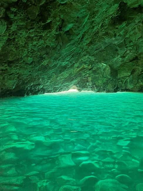 Blue Gem Cave Speedboat Tour Vlore - Why the Blue Gem Cave makes this trip special