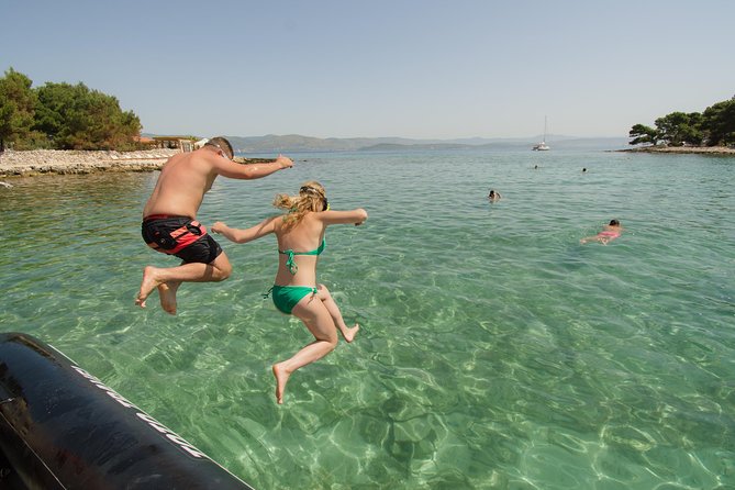 Blue Lagoon & 3 Islands Small-Group Speedboat Tour - What to pack for comfort