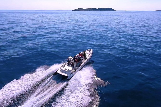 Blue Lagoon and Trogir town half day - private speed boat tour from Split - A 45-minute break at Laganini Beach Club