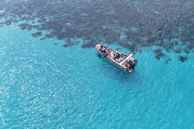 Blue Lagoon, Comino and Caves Tour with Private Rib Boat - L-Għar ta’ Bla Saqaf, Comino’s cave with a skylight