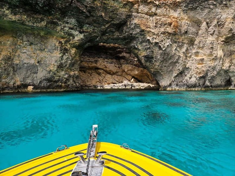 Blue Lagoon:Malta Crystal Lagoon, Comino,Private Speedboat - Leaving Cirkewwa and settling into the boat