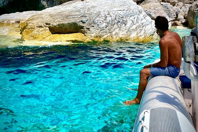Blue Lagoon RIB Boat Tour Paros - San Georgio and the Despotico finish