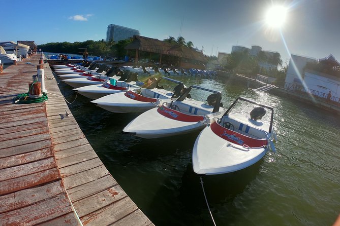 Breathtaking experience driving a speedboat in Cancun with Snorkeling included - The Punta Nizuc meeting point of lagoon and sea