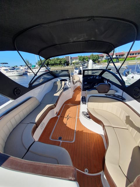 Búzios: Speedboat tour of 2 islands and 11 beaches - Ilha Feia adds an island stop