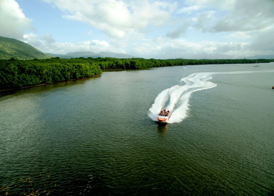 Cairns: 35-Minute Jet Boating Ride - Music, photos, and the overall mood