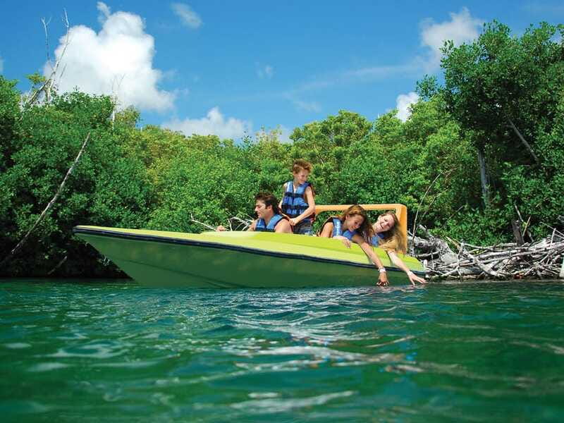 Cancun: 2–Hour Speedboat Experience - What the $79 price really covers