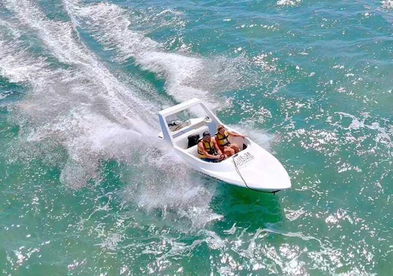 Cancun: Speedboat Adventure & Crocodile Sighting - Searching for crocodiles in their natural habitat