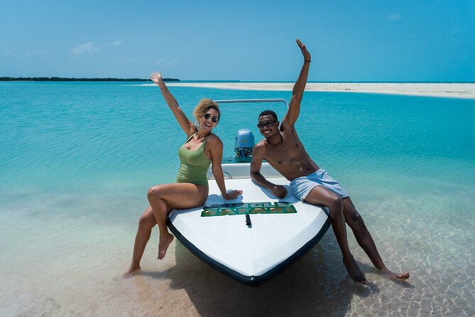Cancun: Speedboat tour to a Virgin Beach - Why the mangrove route is the heart of the outing