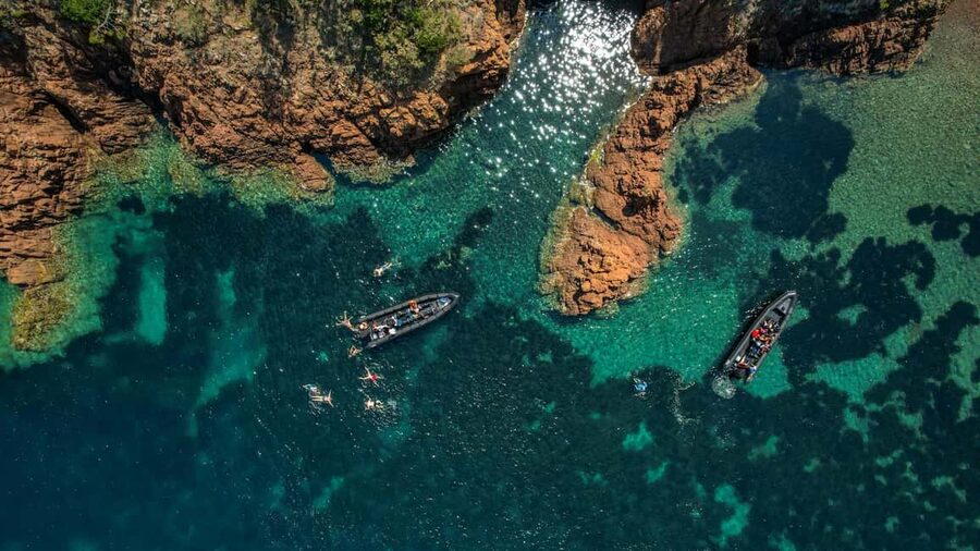 Cannes: Scenic Coves RIB Boat Tour - What the small group changes