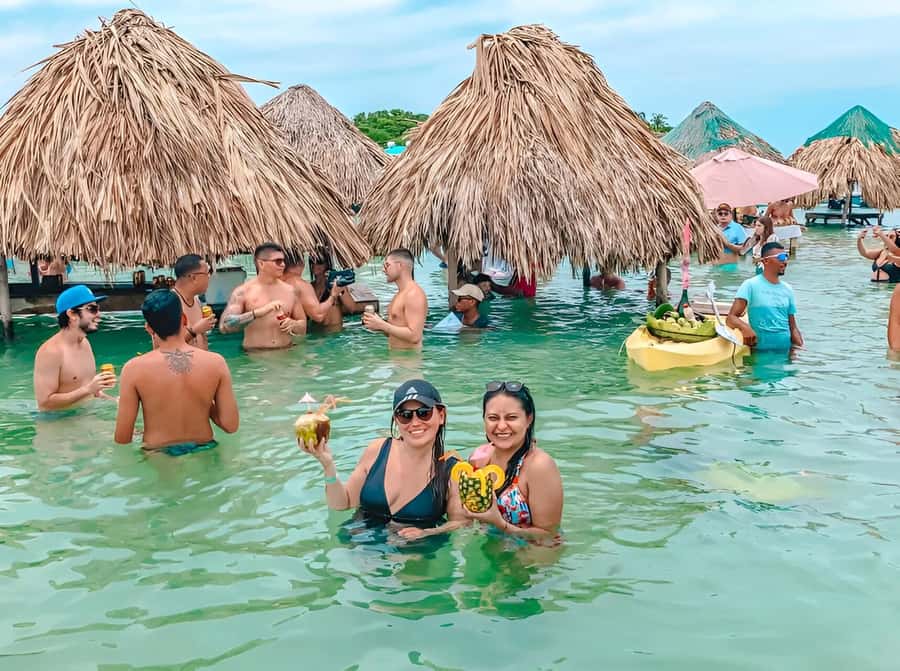 Cartagena: Visit 4 islands in a speedboat + plankton! - The ride back to Cartagena