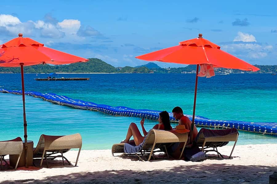 Chalong: Kahung Beach Day Trip by Speedboat & Lunch - Optional sea activities cost extra