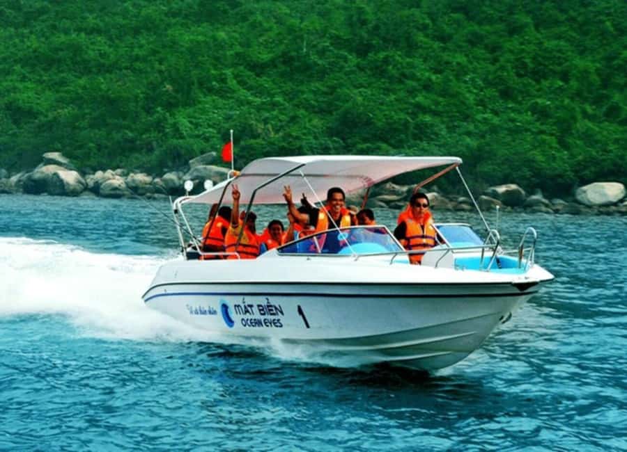 Cham Island: 1-Day Speedboat Trip with Snorkeling and Lunch - Bai Lang: a useful first look at island life