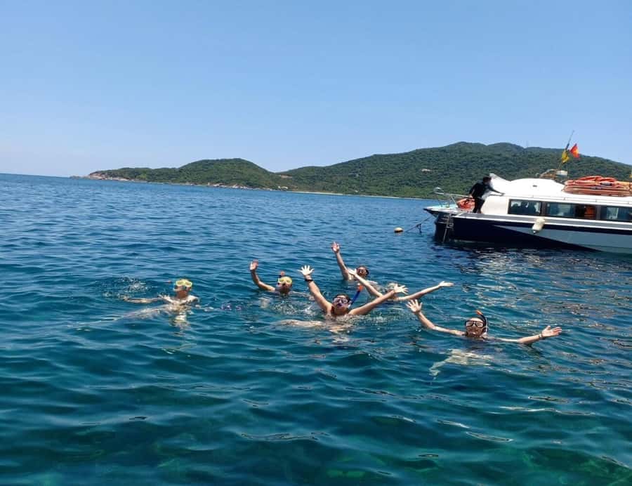Cham Island: 1-Day Speedboat Trip with Snorkeling and Lunch - FAQ