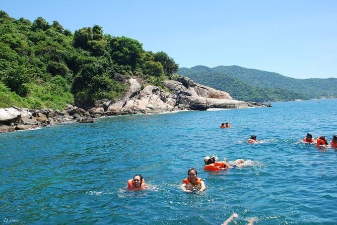 Cham Islands Snorkeling Trip by Speedboat from Hoi An/DaNang - First look at Cham Island’s island life