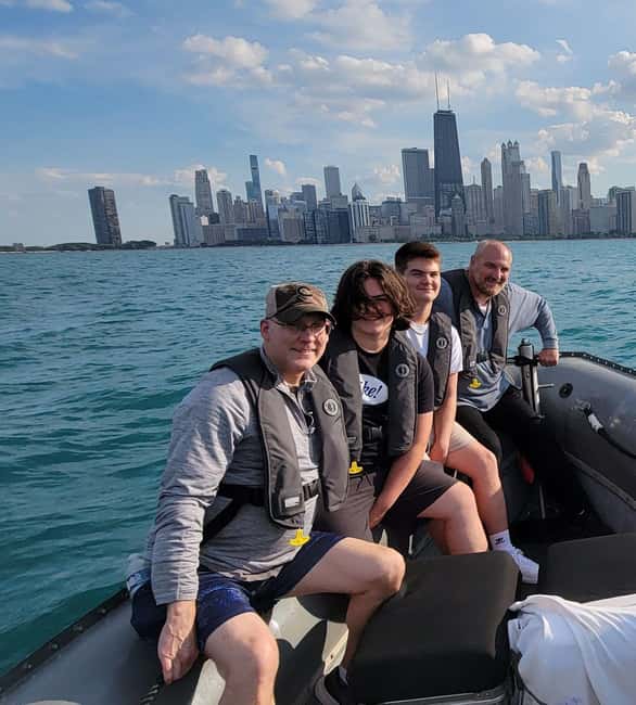 Chicago: Lake and River Tour on a RIB Boat - Who will enjoy this tour most?