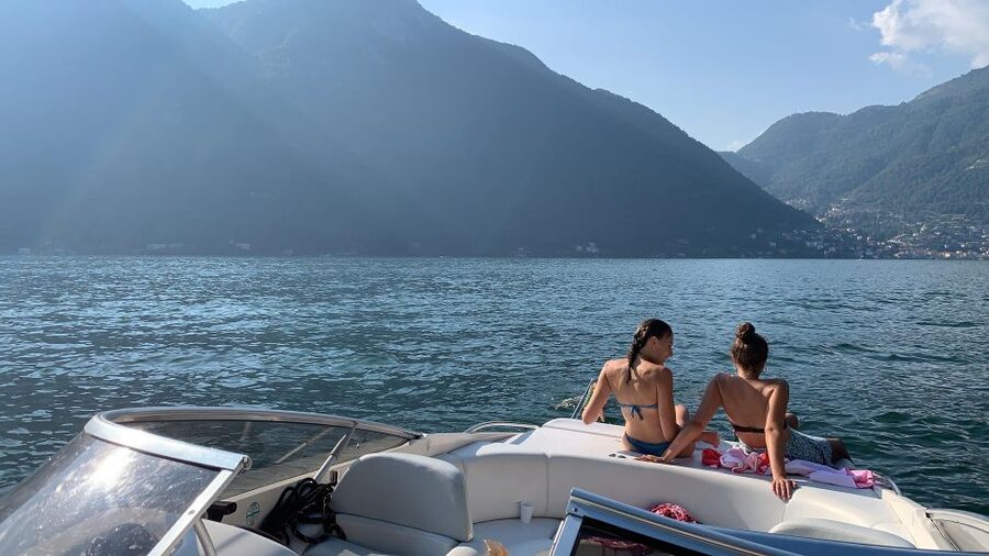 Como: Lake Como Private Modern Speedboat Tour with Prosecco - Key points before you book